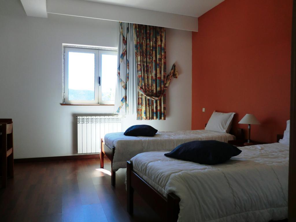 Hi Foz Coa - Pousada De Juventude Vila Nova de Foz Côa Zimmer foto
